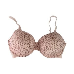 Adrienne Vittadini Studio T-shirt Bra Size 38DD Light Padded Adjustable